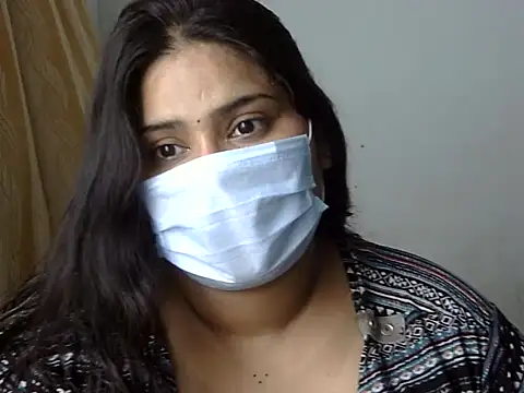 cutelady65 online show from April 27, 2026, 4:16 pm