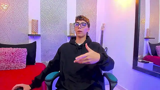 Nikolay Gregori online show from January 17, 2025, 4:17 am