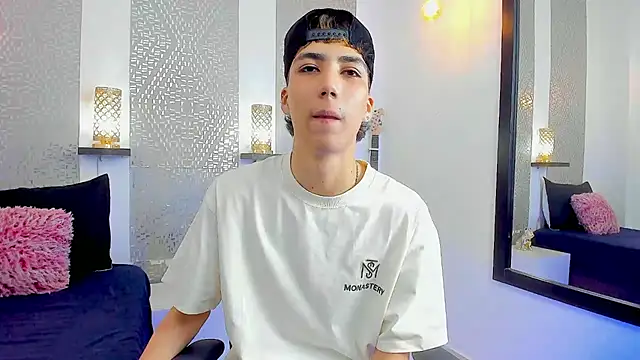 Nikolay Gregori online show from January 24, 2025, 7:41 am