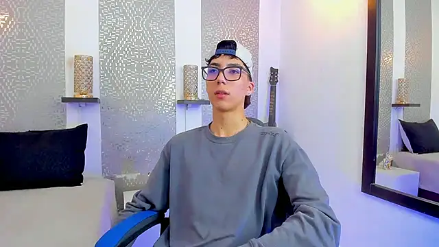 Nikolay Gregori online show from January 26, 2025, 7:10 am