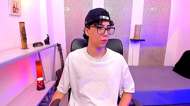 Nikolay Gregori online show from October 11, 2025, 4:22 am