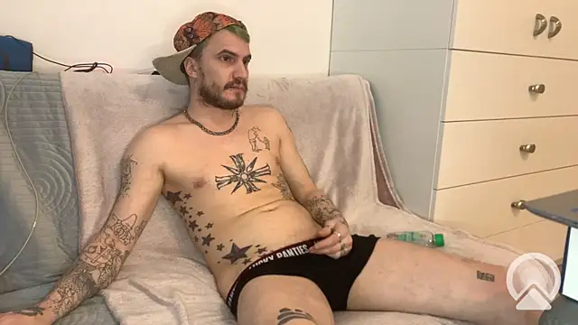 Snapshot of CrazyBeb_Jokeer chatting on February 12, 2025, 10:24 am CrazyBeb Jokeer online show from February 12, 2025, 10:24 am