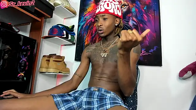 Pantera black 21 online show from March 18, 2025, 12:47 pm