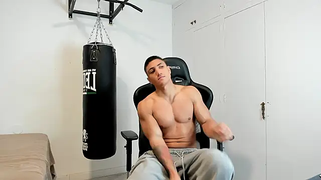 dan01  online show from March 9, 2026, 12:42 pm