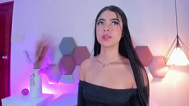 Snapshot of SiennaVidaal chatting on December 4, 2024, 6:17 pm SiennaVidaal online show from December 4, 2024, 6:17 pm