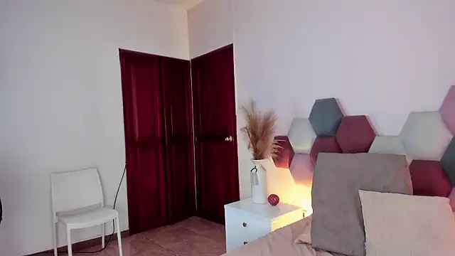 Snapshot of SiennaVidaal chatting on December 7, 2024, 7:43 pm SiennaVidaal online show from December 7, 2024, 7:43 pm