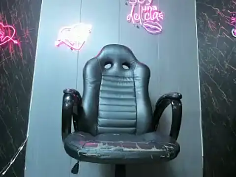 china black  online show from January 17, 2025, 3:00 pm