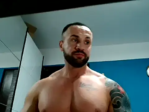 Magnificmuscles89 online show from February 5, 2025, 1:54 pm