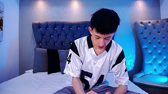 MaikCarver online show from January 16, 2026, 3:43 am