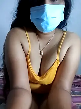 SLZAARA online show from September 21, 2025, 8:10 pm