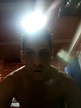 Snapshot of Elvergon3456 chatting on October 19, 2025, 6:47 am Elvergon3456 online show from October 19, 2025, 6:47 am