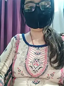 Aishwaryaa 69 online show from April 3, 2026, 3:10 pm