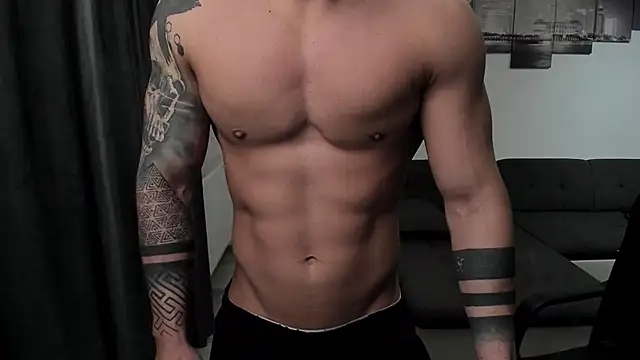 Snapshot of Richarddarell1 chatting on January 13, 2025, 6:06 am Richarddarell1 online show from January 13, 2025, 6:06 am