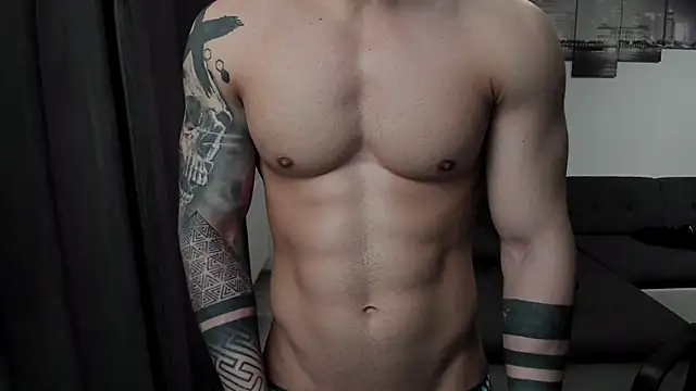 Snapshot of Richarddarell1 chatting on February 16, 2025, 9:59 am Richarddarell1 online show from February 16, 2025, 9:59 am