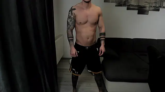 Richarddarell1 online show from December 2, 2025, 6:08 am