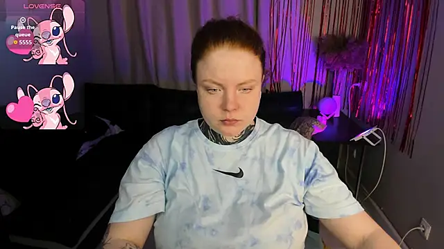 Cassie xKiss online show from February 21, 2026, 9:05 pm