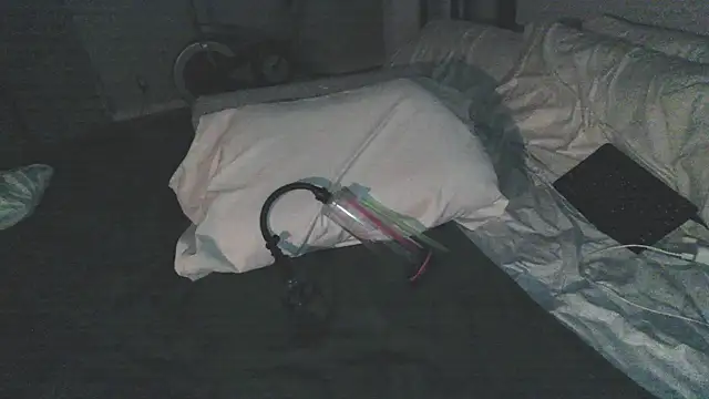 Snapshot of Jacknjimmyjohn chatting on April 3, 2026, 9:18 am Jacknjimmyjohn online show from April 3, 2026, 9:18 am