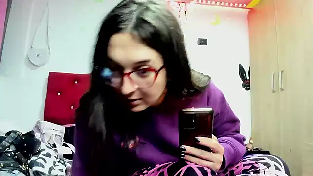 Sweet-Suck69 online show from January 20, 2025, 12:15 am