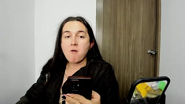 Sweet-Suck69 online show from February 17, 2025, 7:15 am