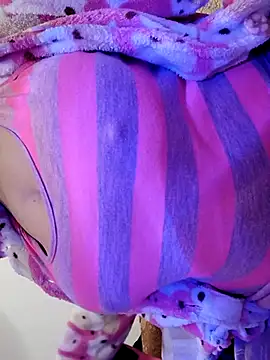 Snapshot of ArabicSilka chatting on January 18, 2026, 6:39 am ArabicSilka online show from January 18, 2026, 6:39 am