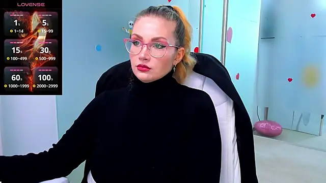 Snapshot of anyarosses chatting on December 3, 2024, 6:15 am anyarosses online show from December 3, 2024, 6:15 am