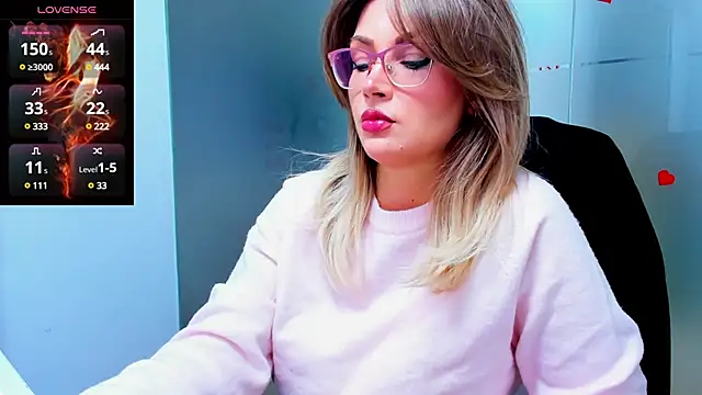 Snapshot of anyarosses chatting on January 9, 2025, 6:06 am anyarosses online show from January 9, 2025, 6:06 am