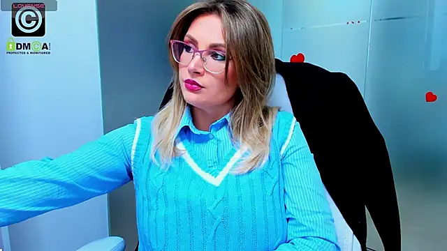 Snapshot of anyarosses chatting on January 27, 2025, 6:19 am anyarosses online show from January 27, 2025, 6:19 am