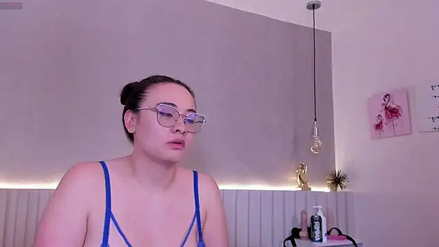 naughtylesbians   online show from October 20, 2025, 2:34 am