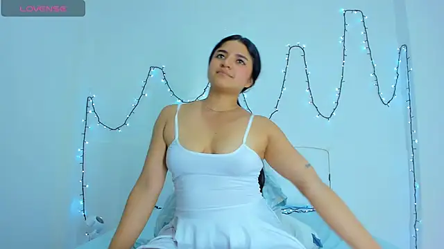 ayheleensexygirl1 online show from January 19, 2025, 10:49 pm