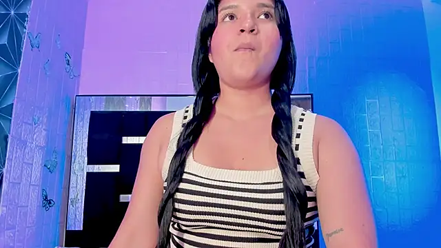 ayheleensexygirl1 online show from October 29, 2025, 6:53 pm