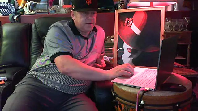 Mic Oxinner online show from September 17, 2025, 9:00 am