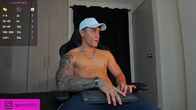 Snapshot of _joansoto chatting on March 13, 2025, 1:40 pm joansoto online show from March 13, 2025, 1:40 pm