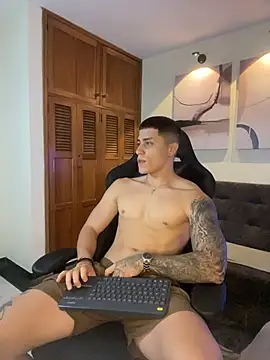 Snapshot of _joansoto chatting on December 2, 2025, 1:50 pm joansoto online show from December 2, 2025, 1:50 pm