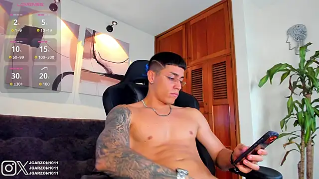 Snapshot of _joansoto chatting on January 5, 2026, 5:27 pm joansoto online show from January 5, 2026, 5:27 pm