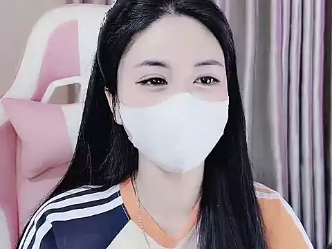 Snapshot of _Lygn__ chatting on January 26, 2025, 11:17 am Lygn online show from January 26, 2025, 11:17 am