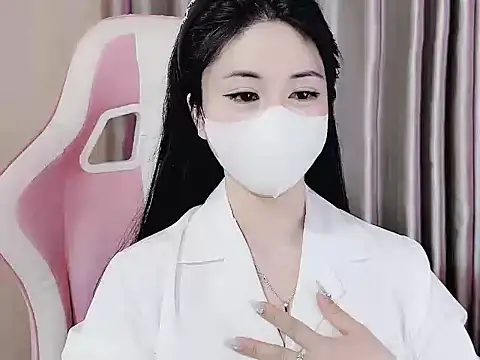 Snapshot of _Lygn__ chatting on February 23, 2025, 5:56 am Lygn online show from February 23, 2025, 5:56 am