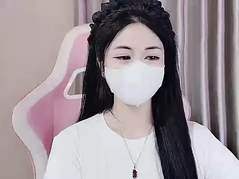 Snapshot of _Lygn__ chatting on March 21, 2025, 8:40 pm Lygn online show from March 21, 2025, 8:40 pm