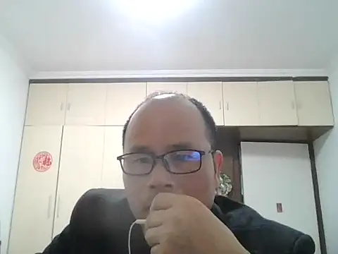 Williams-0577 online show from March 16, 2026, 5:55 am