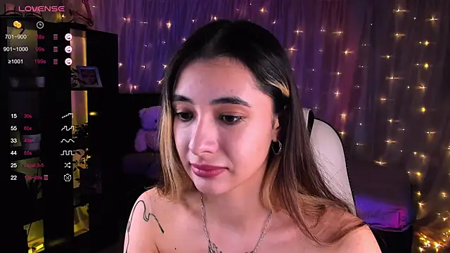 DarlaLike online show from December 11, 2024, 7:09 am