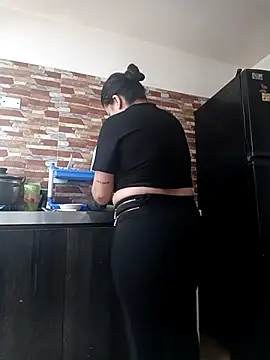 yournaughtyandsexyprinces online show from November 10, 2025, 7:02 pm