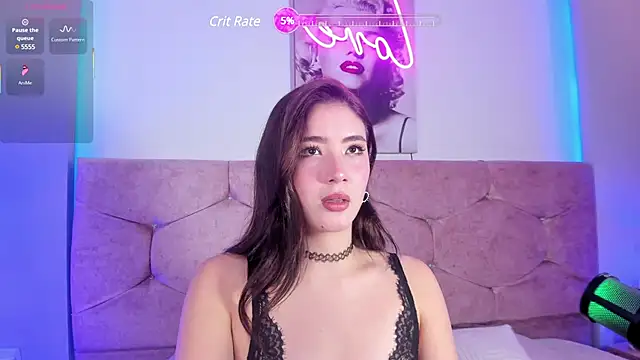 lunar leen online show from March 7, 2025, 6:54 pm