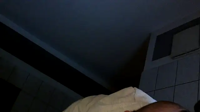 Snapshot of donhulio482 chatting on February 18, 2025, 5:20 am donhulio482 online show from February 18, 2025, 5:20 am