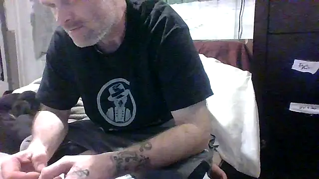 jaxx12369 online show from April 5, 2026, 5:04 am