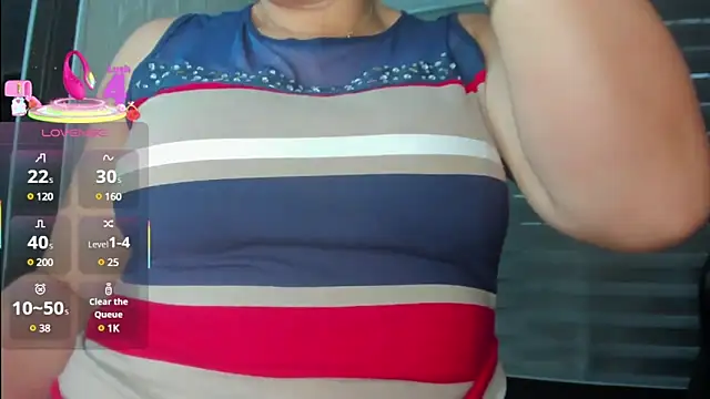 Snapshot of charlotte__G chatting on March 5, 2025, 12:22 pm charlotte G online show from March 5, 2025, 12:22 pm