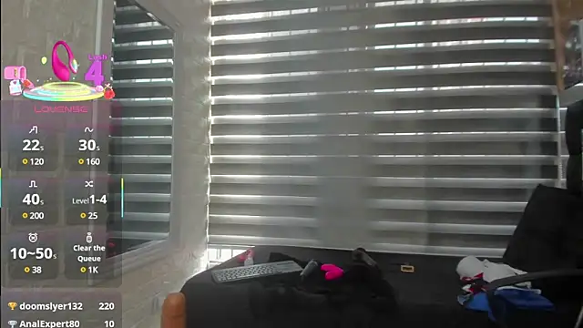 Snapshot of charlotte__G chatting on March 5, 2025, 3:51 pm charlotte G online show from March 5, 2025, 3:51 pm