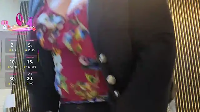 Snapshot of charlotte__G chatting on September 21, 2025, 9:22 am charlotte G online show from September 21, 2025, 9:22 am