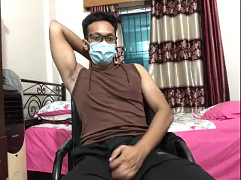 Zeuhorny online show from May 30, 2026, 7:44 pm