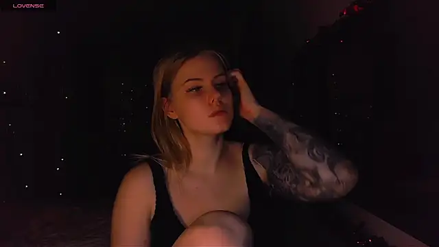 VoluptuousDreams online show from February 1, 2025, 6:08 pm