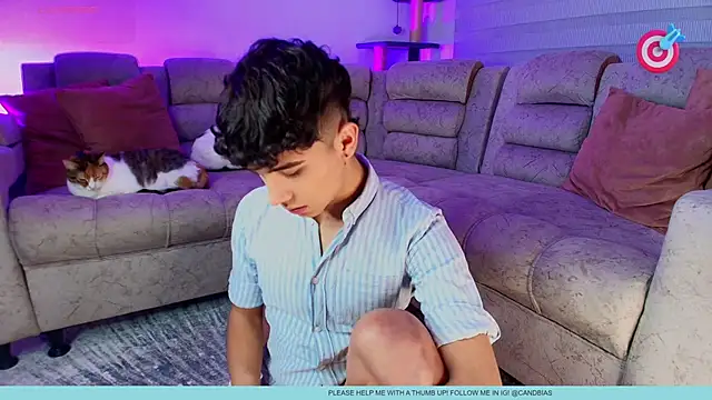 Snapshot of Niico_Cruz chatting on November 6, 2025, 5:08 am Niico Cruz online show from November 6, 2025, 5:08 am