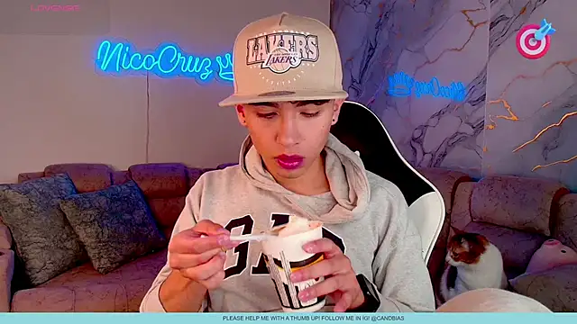 Niico Cruz online show from February 28, 2026, 10:33 pm